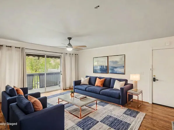 21 Vaughns Gap Rd APT 20, Nashville, TN 37205