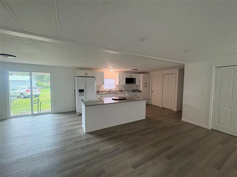 3923 Ward Rd — Photo 10