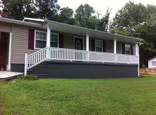 318 Spruce Dr, Wartburg, TN 37887