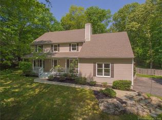 35 Harvest Ln, Colchester, CT 06415