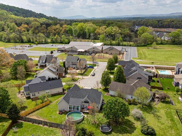 6928 Dunker Church Ct #64, Hixson, TN 37343