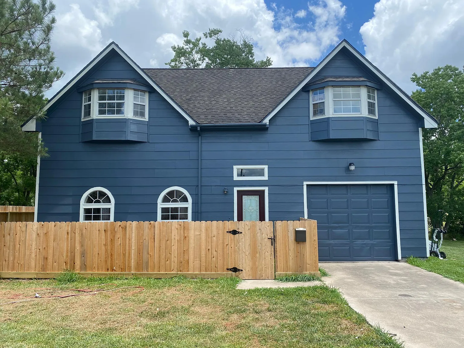 2045B Lee Rd — Photo 1