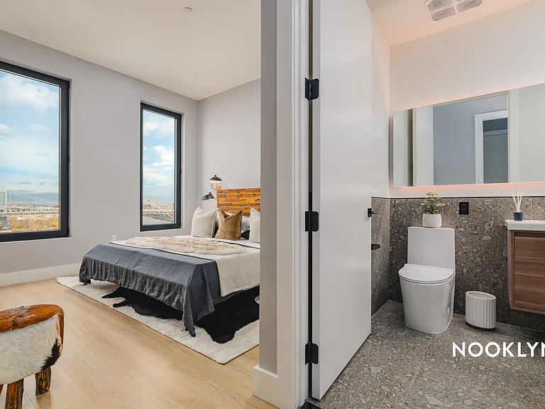 26-25 4th St #1002 — Photo 8