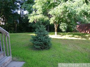 921 W River Rd, Champlin, MN 55316