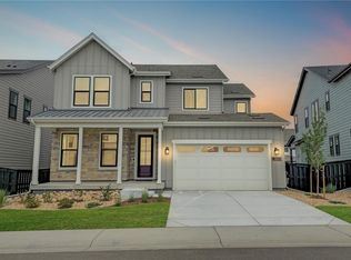 8864 Moonshimmer Trl, Littleton, CO 80125
