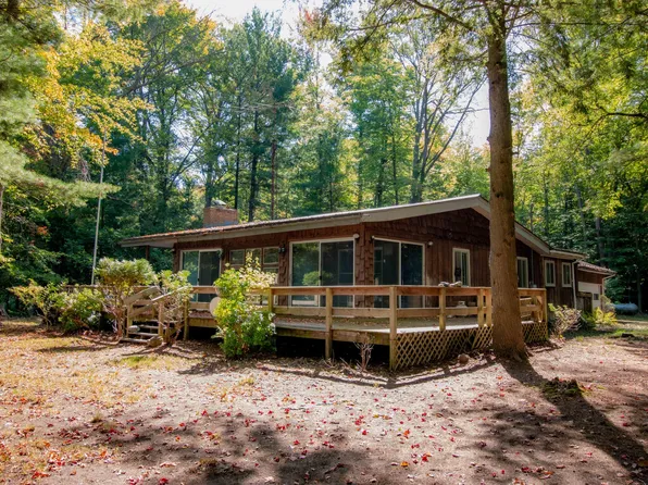11330 S Fitzgerald Ave, Grant, MI 49327