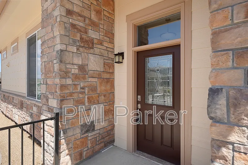 2 bed, 2.0 bath, 1519 sqft, $2,900 — Photo 3