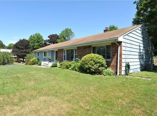 4 Willow Dr, Briarcliff Manor, NY 10510