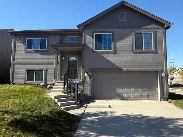 5302 S 195th St, Omaha, NE 68135