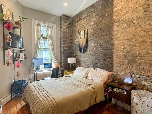 Rented by Brooklyn Rentals NYC | media 16