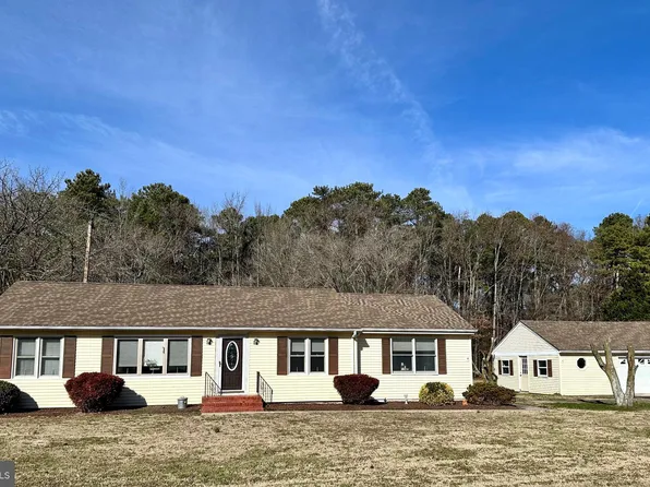 1111 Camp Rd, Denton, MD 21629