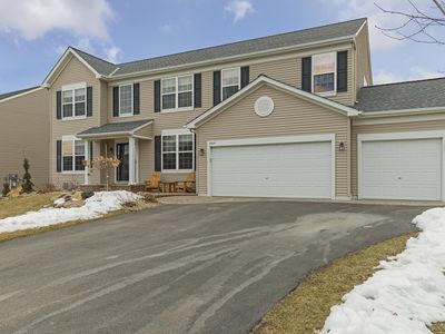 3104 Bluegrass Rd, Chaska, MN, 55318