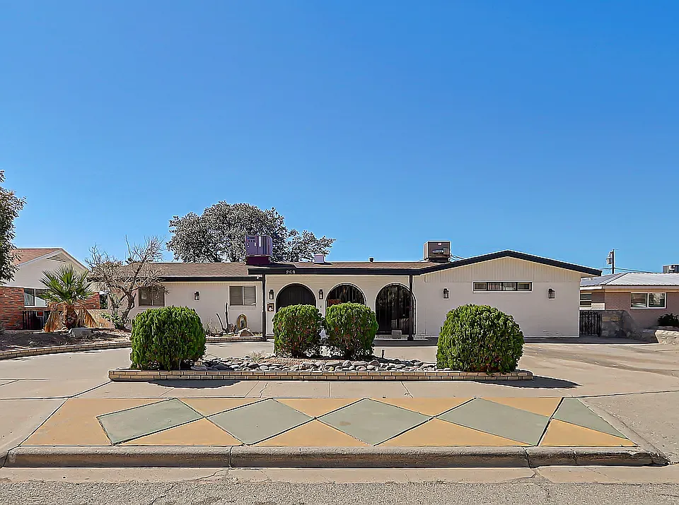 259 Crown Point Dr