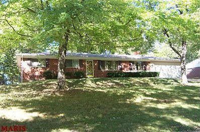 1st image of 8 Fawnwood Dr