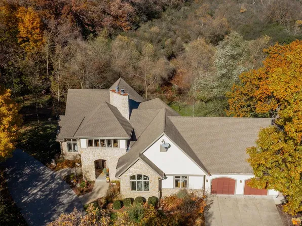 35300 Pabst ROAD, Oconomowoc, WI 53066