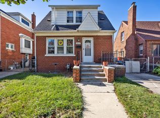 18557 Wood St, Melvindale, MI 48122