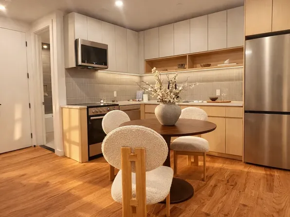 205 Cabrini Boulevard image 1 of 6