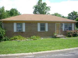 421 Earl St, Danville, KY 40422