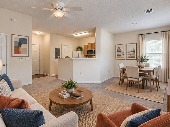 5th image of 121 Northpoint Dr APT 806