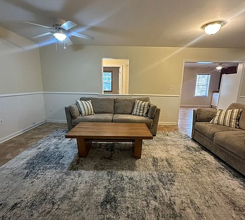 5th image of 11021 Naples Ct #Basement