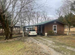 57 Evans Rd, Ash Flat, AR 72513