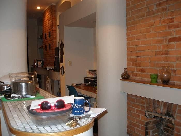 2nd image of 2236 Wheeler St APT 1