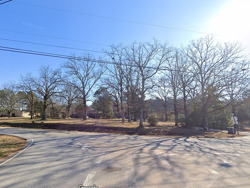 2nd image of 1007 S Hampton Rd