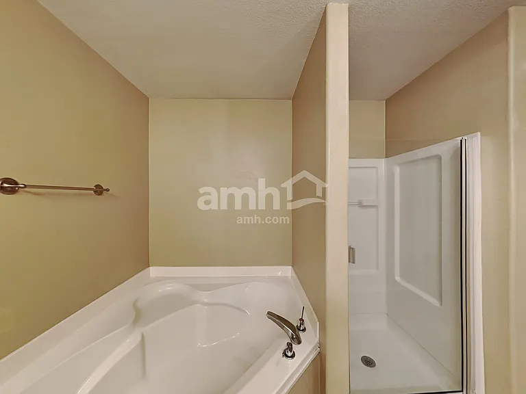 4114 Medina River Ct — Photo 13