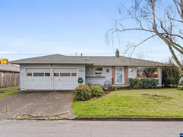 3956 Manor Dr NE, Salem, OR 97301