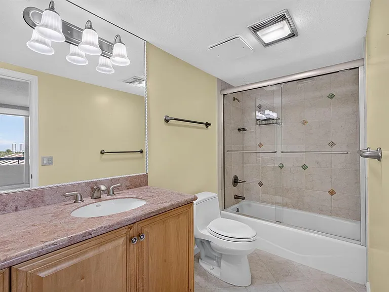 4000 N Ocean Dr #403 — Photo 39