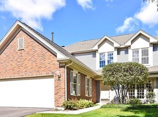 294 Spring Creek Cir, Schaumburg, IL 60173