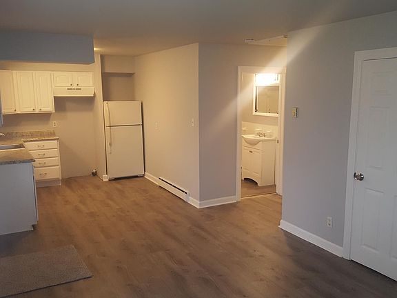 2nd image of 2316 Wyoming Ave #A