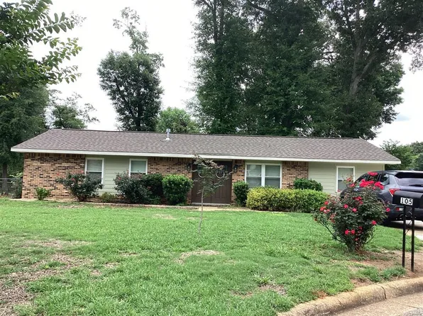 105 Montview Ct, Prattville, AL 36066