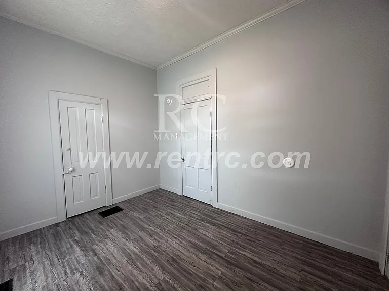 708 Harmon St — Photo 13