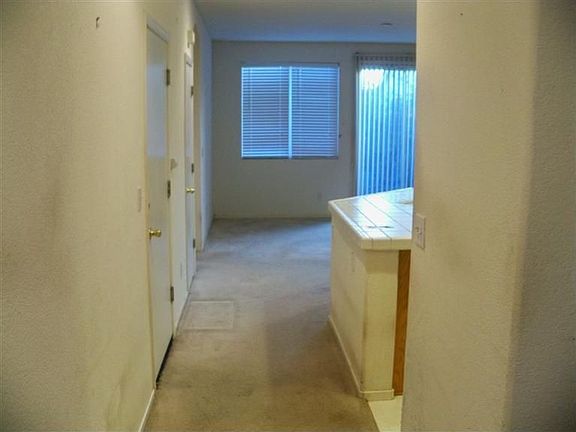 5th image of 12 Cribari Ct