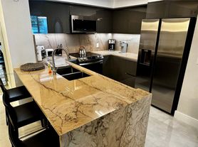 19555 E Country Club Dr