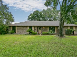 689 Ridgehill Dr, Orange Park, FL 32065