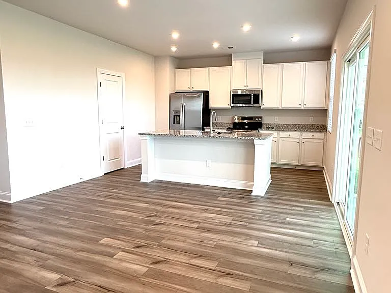 6214 Raystone Way — Photo 15