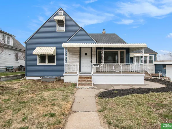 3958 Hillsdale Ave, Omaha, NE 68107