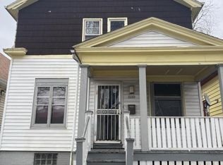 3232 N 15th St, Milwaukee, WI 53206