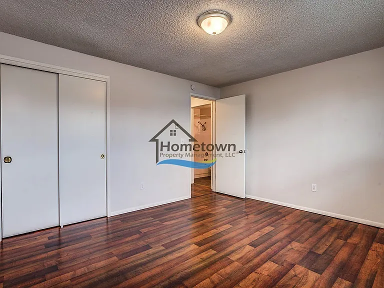 110 E Borah Ave — Photo 13