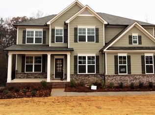 8435 Post Oak Ln, Gainesville, GA 30506