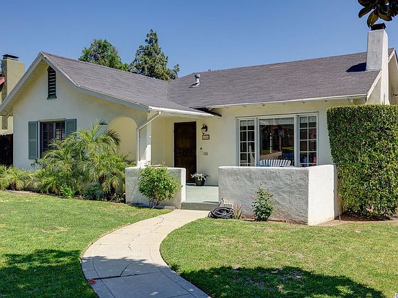 3rd image of 1226 N El Molino Ave