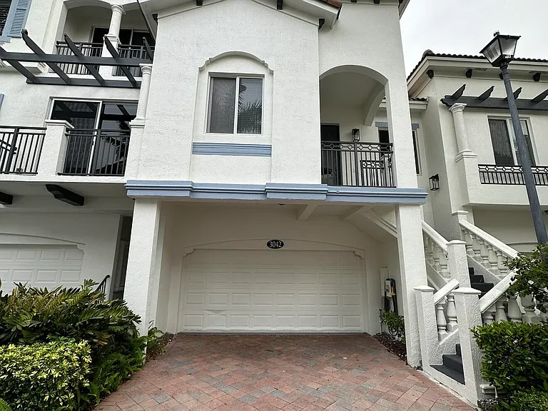 3042 Waterside Cir — Photo 22