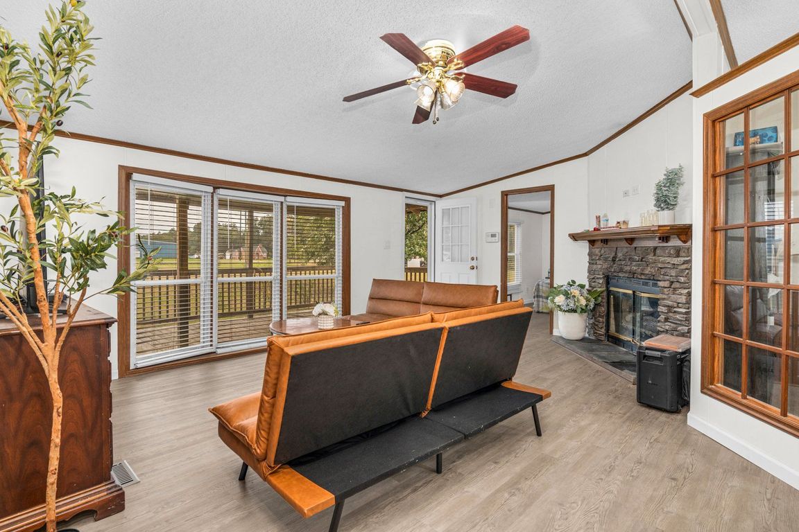 next background image