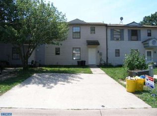 7 Yorkshire Rd, Sicklerville, NJ 08081