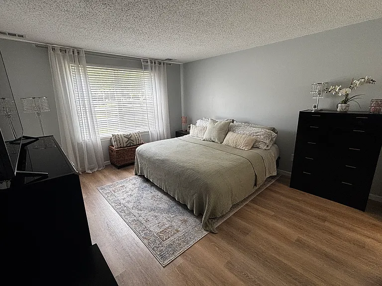 17 Augusta Ct #1 — Photo 11