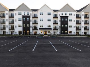 98 E Penn Dr #205, Enola, PA 17025