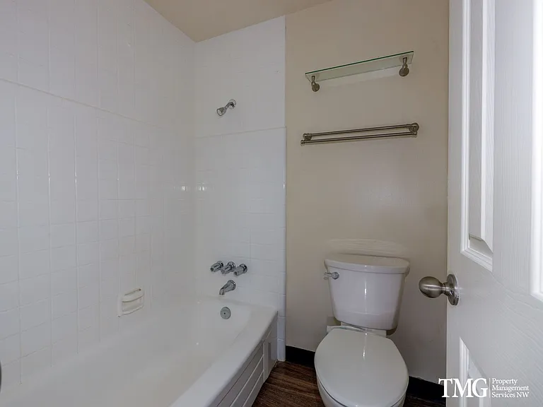 Rancho Real Apartments — Photo 10