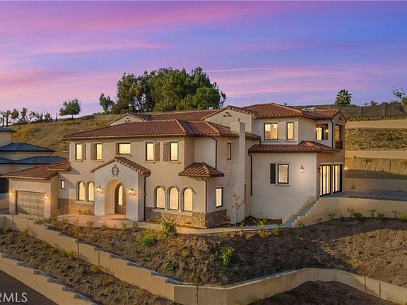 3rd image of 20487 Gartel Dr